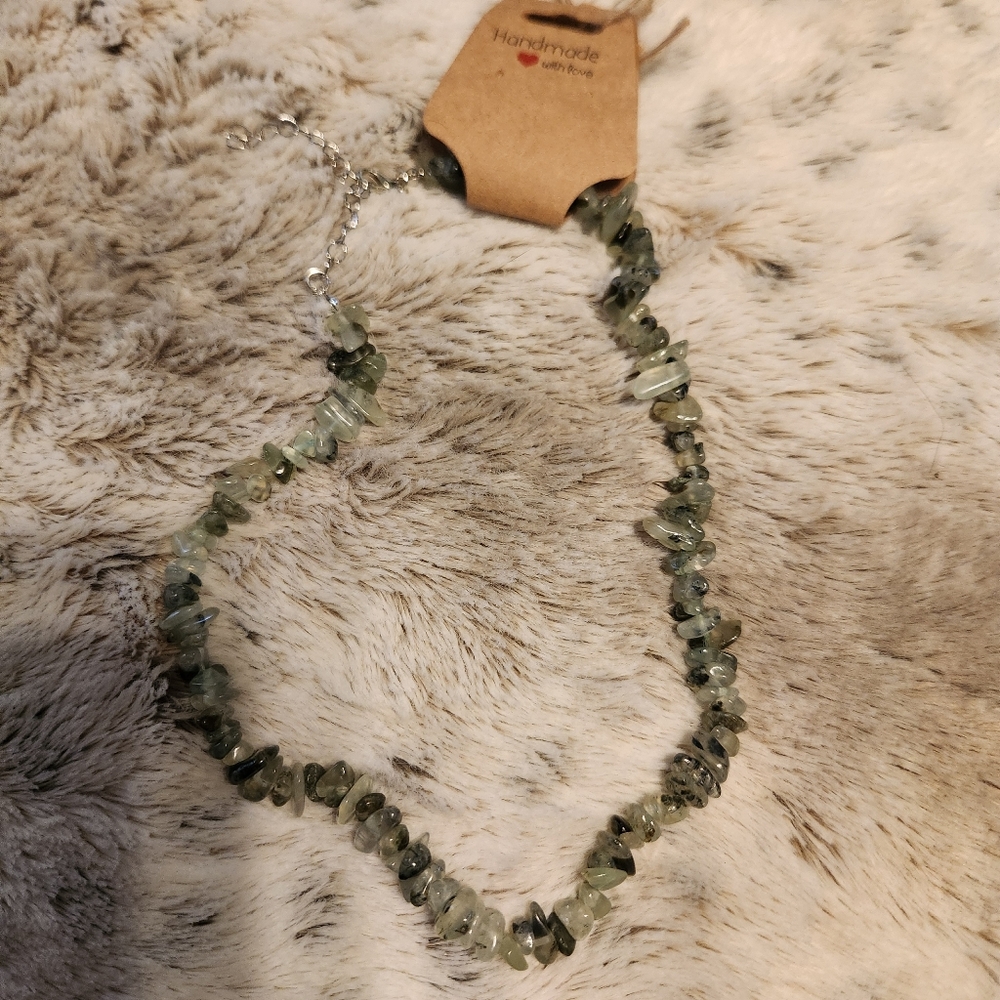 Handmade Natrual Green Stone Necklace